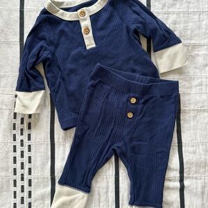 Cat & Jack Navy and Cream Baby Outfit